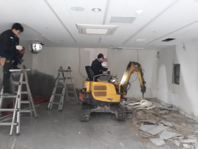 e0ee17240c06e4cd1c5b5bfa24e449ba_1548510